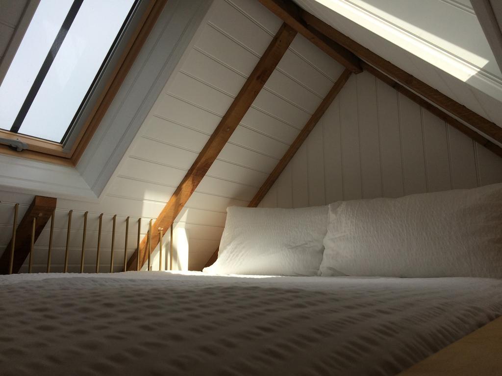 Shepherds Barn West Dean Exterior foto